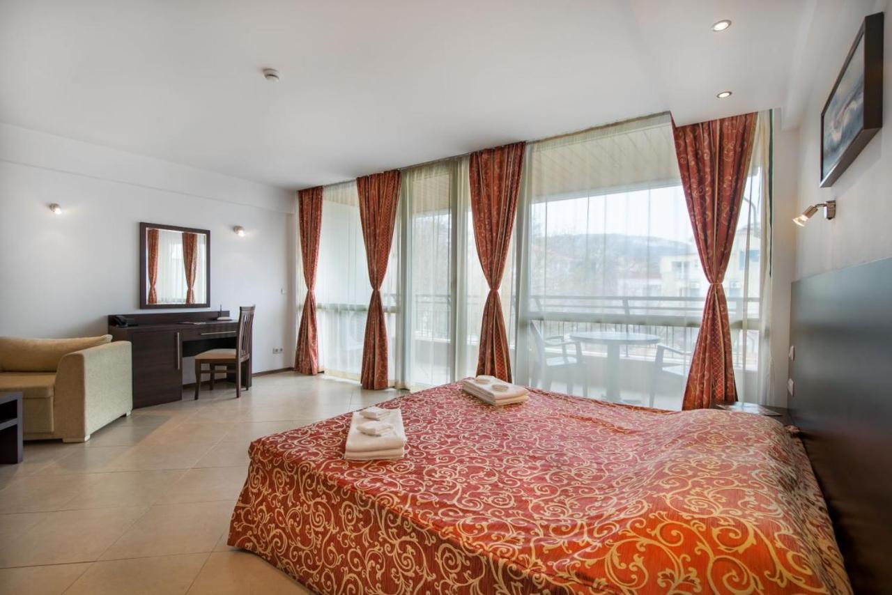 Spacious Studio With Balcony & Pool By The Marina Bałczik Zewnętrze zdjęcie