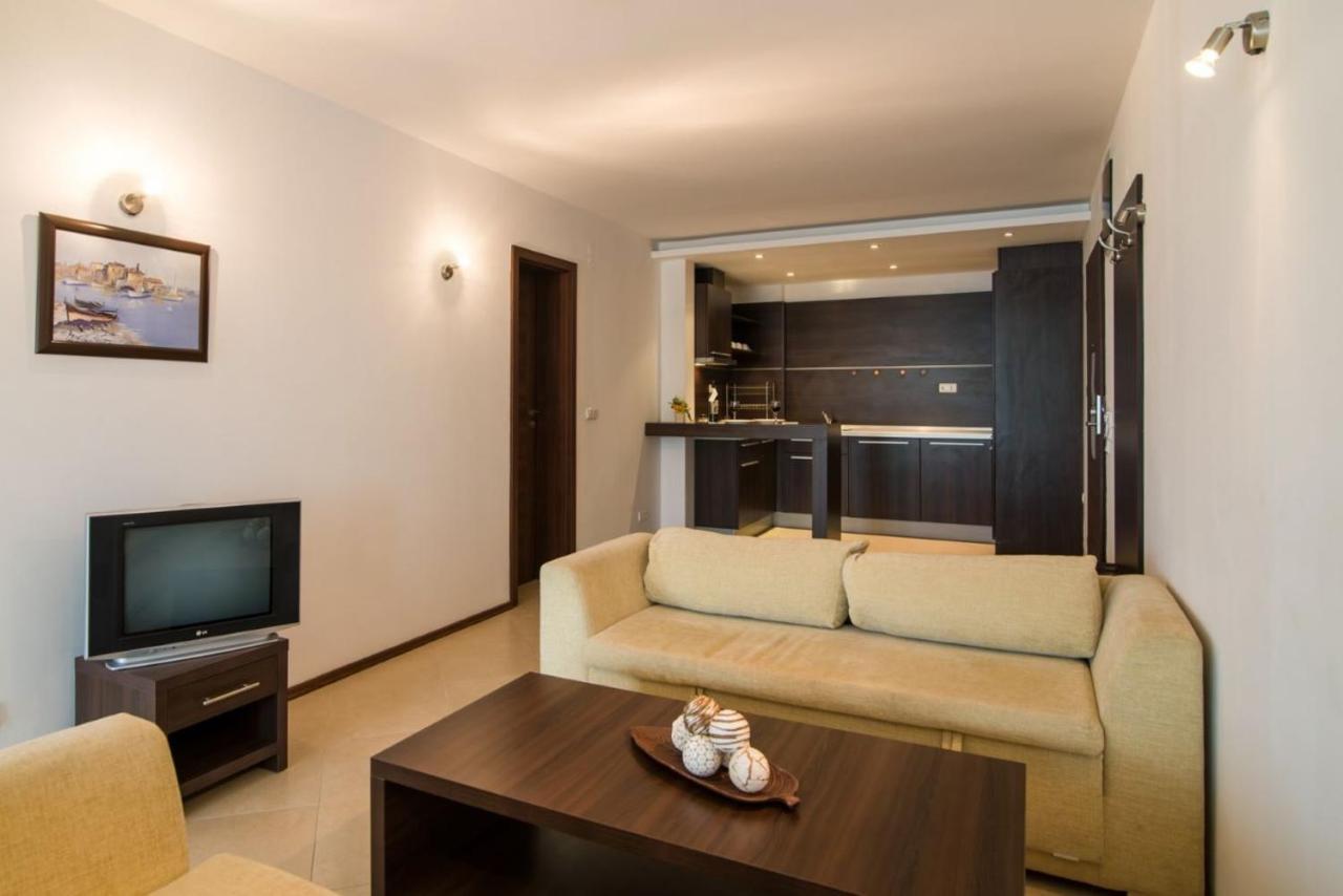 Spacious Studio With Balcony & Pool By The Marina Bałczik Zewnętrze zdjęcie
